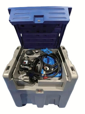Estanque transportable diesel 600 litros diesel + 50 litros Adblue,tanque de combustible diésel con bomba de transferencia eléctrica de 12 V,boquilla de combustible, bloqueo de seguridad,color gris
